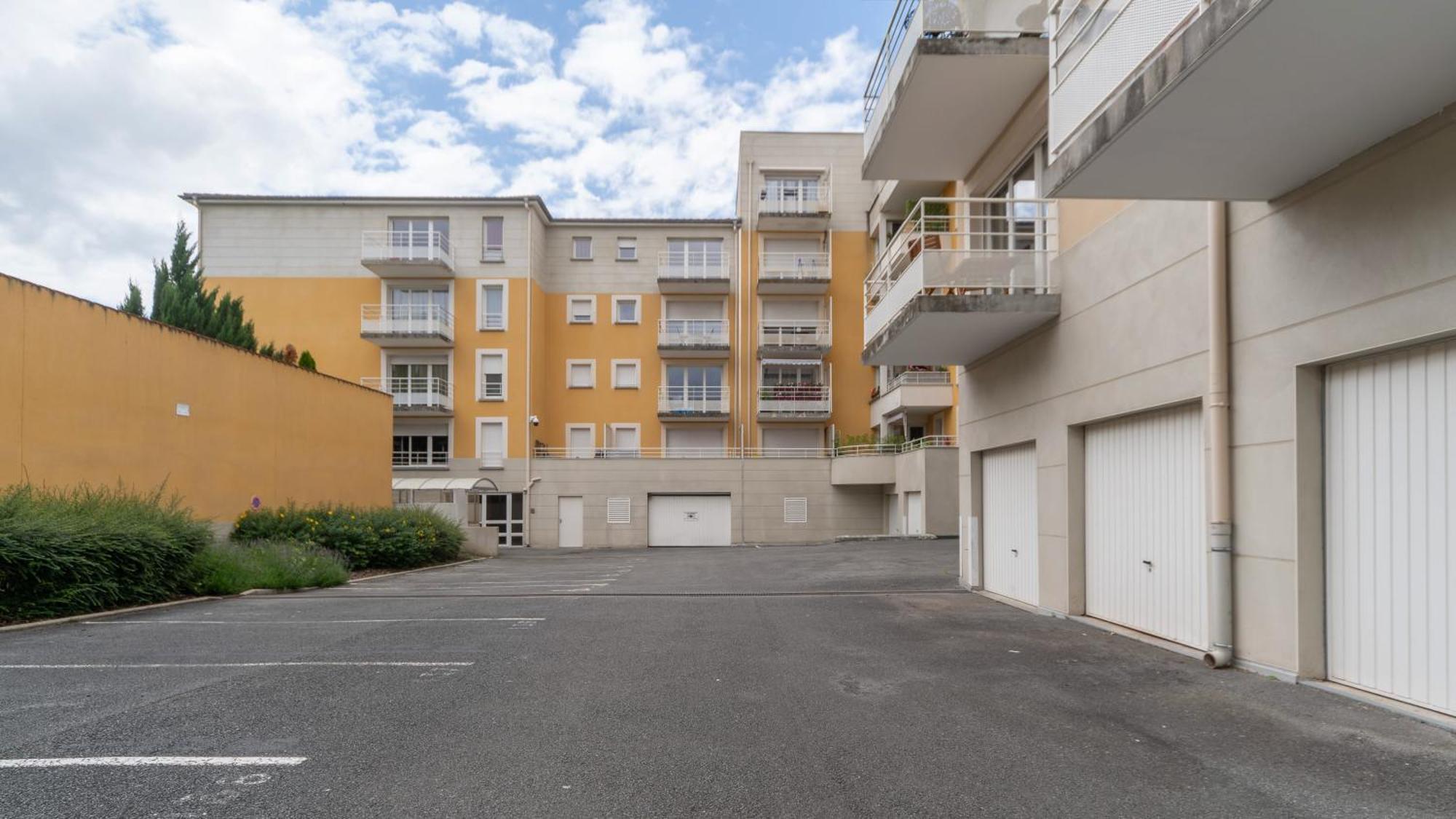 L'Eugenie - Appartement Design & Confort En Centre-Ville Виши Екстериор снимка