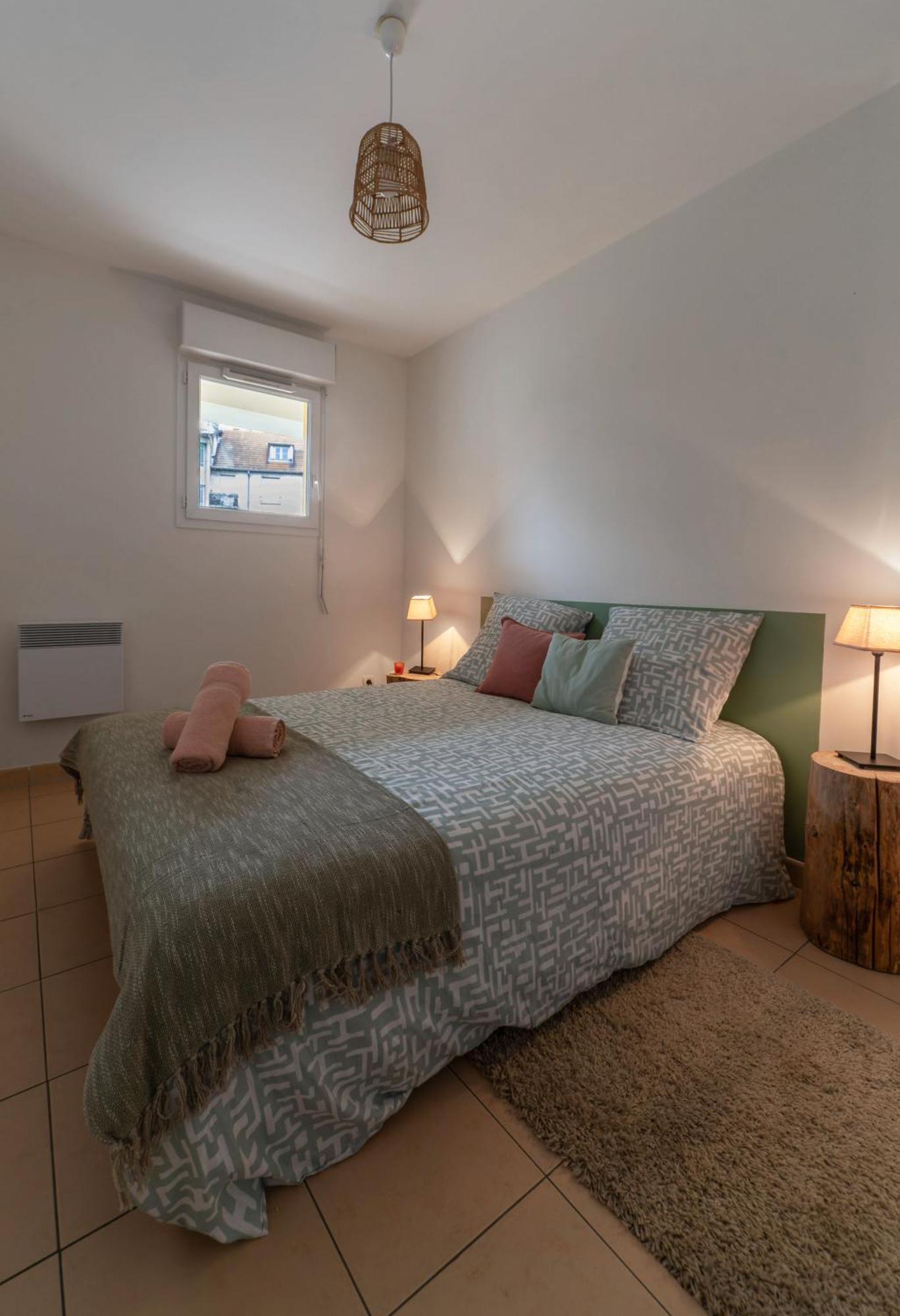 L'Eugenie - Appartement Design & Confort En Centre-Ville Виши Екстериор снимка