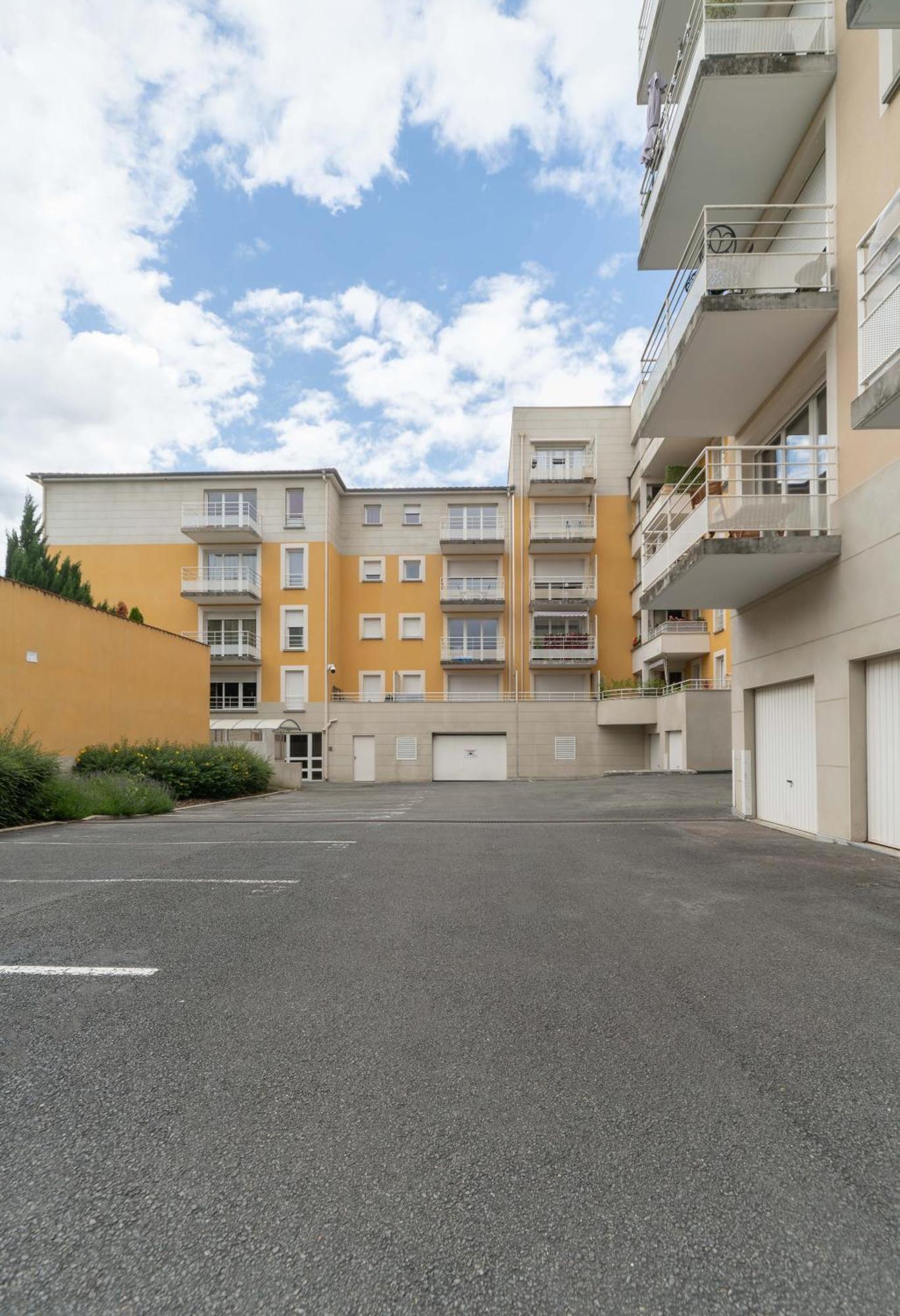 L'Eugenie - Appartement Design & Confort En Centre-Ville Виши Екстериор снимка